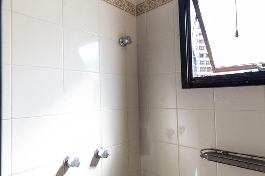 Suíte - Quarto 3 de apartamento para alugar com 3 quartos, 90m² em Vila Mascote, São Paulo