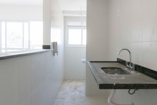 Cozinha de apartamento para alugar com 1 quarto, 45m² em Vila Paulicéia, São Paulo
