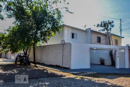 Casa à venda com 2 quartos, 150m² em Jardim Petrópolis, São Paulo