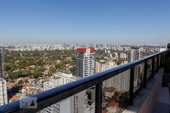 Vista Área comum - Churrasqueira de apartamento à venda com 1 quarto, 43m² em Pinheiros, São Paulo