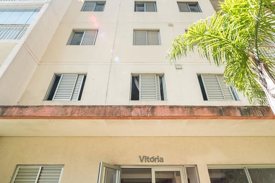 Fachada  de apartamento para alugar com 3 quartos, 65m² em Vila Homero Thon, Santo André