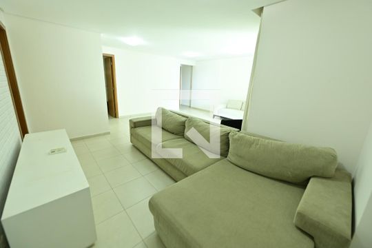 Sala de apartamento para alugar com 3 quartos, 100m² em Alto da Glória, Goiânia