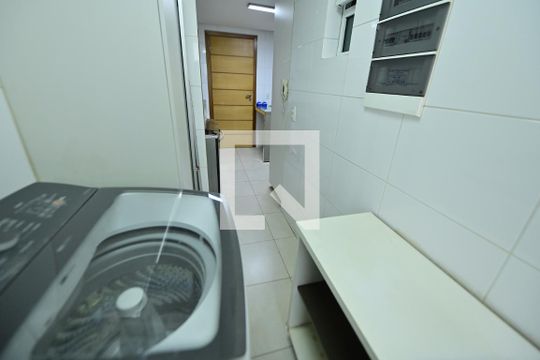 Área de Serviço de apartamento para alugar com 3 quartos, 100m² em Alto da Glória, Goiânia