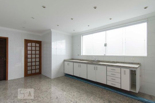 Cozinha de casa à venda com 5 quartos, 342m² em Jardim Franca, São Paulo