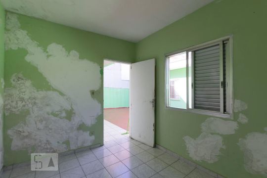 Quarto de serviço de casa à venda com 3 quartos, 400m² em Saúde, São Paulo
