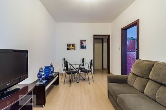 Sala de apartamento à venda com 2 quartos, 65m² em Santana, Porto Alegre