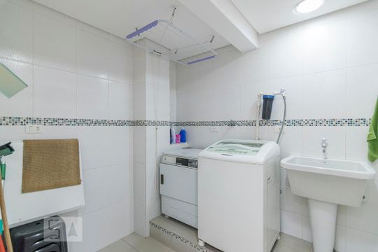 Área de Serviço de casa à venda com 3 quartos, 277m² em Nova Petrópolis, São Bernardo do Campo