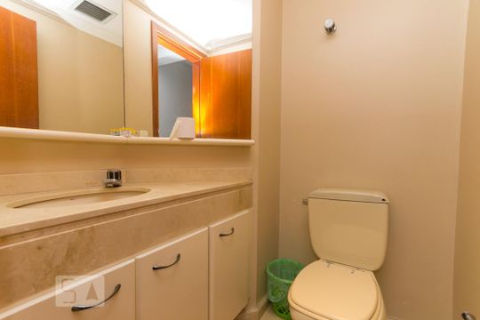 Lavabo de apartamento à venda com 3 quartos, 220m² em Mirandópolis, São Paulo