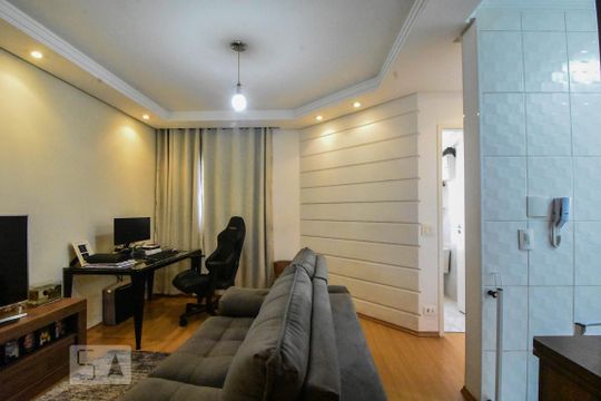 Sala de apartamento para alugar com 1 quarto, 40m² em Santo Amaro, São Paulo