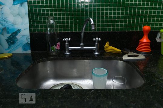 Detalhe da cozinha de casa à venda com 3 quartos, 225m² em Vila Babilônia, São Paulo
