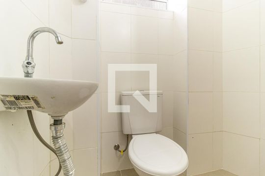 Banheiro de kitnet/studio à venda com 1 quarto, 18m² em Centro, São Paulo