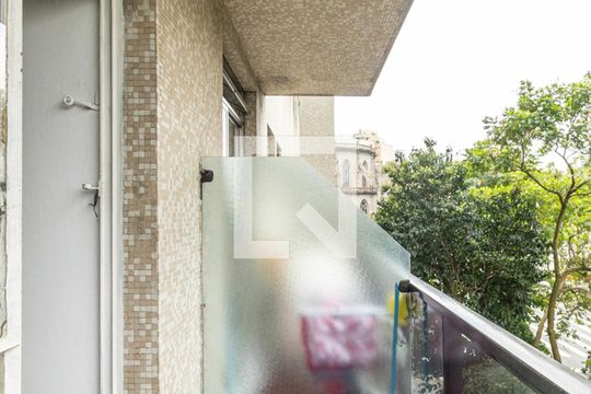 Varanda de kitnet/studio à venda com 1 quarto, 18m² em Centro, São Paulo