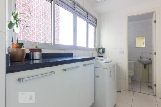 Area de Servico de apartamento à venda com 3 quartos, 123m² em Carandiru, São Paulo