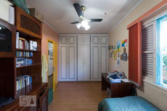 Quarto 1 de casa à venda com 5 quartos, 400m² em Vila Nair, São Paulo