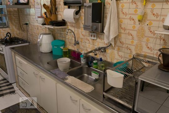 Cozinha (Pia) de casa à venda com 5 quartos, 400m² em Vila Nair, São Paulo