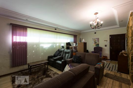 Casa à venda com 5 quartos, 400m² em Vila Nair, São Paulo