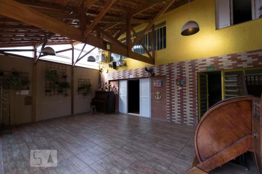 Fundos de casa à venda com 5 quartos, 400m² em Vila Nair, São Paulo