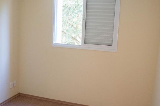 Quarto 1 de apartamento para alugar com 2 quartos, 51m² em Vila Guilherme, São Paulo