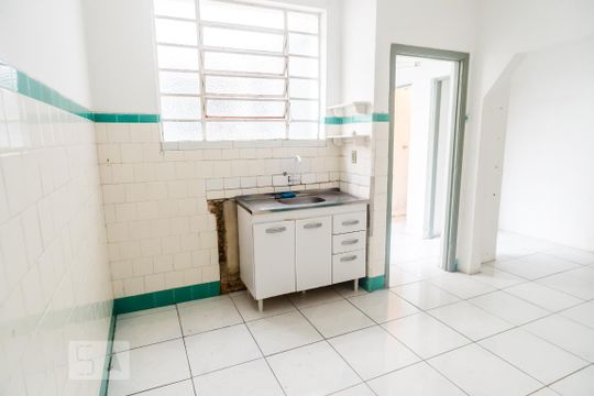 Cozinha de apartamento à venda com 3 quartos, 140m² em São Geraldo, Porto Alegre
