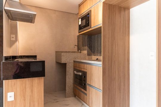Cozinha de apartamento à venda com 1 quarto, 40m² em Pinheiros, São Paulo
