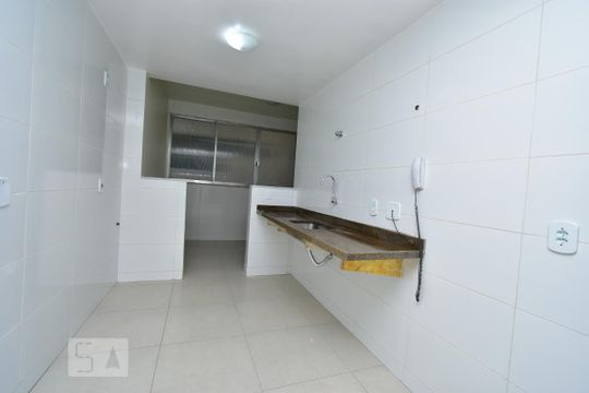 Cozinha  de apartamento à venda com 2 quartos, 100m² em Icaraí, Niterói