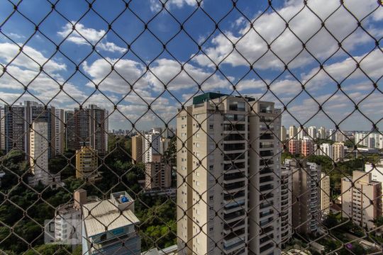 Quarto  _ Vista de apartamento à venda com 1 quarto, 46m² em Vila Andrade, São Paulo