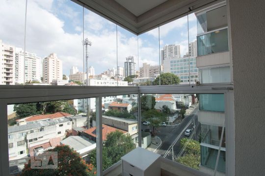 Varanda de kitnet/studio à venda com 1 quarto, 42m² em Paraíso, São Paulo