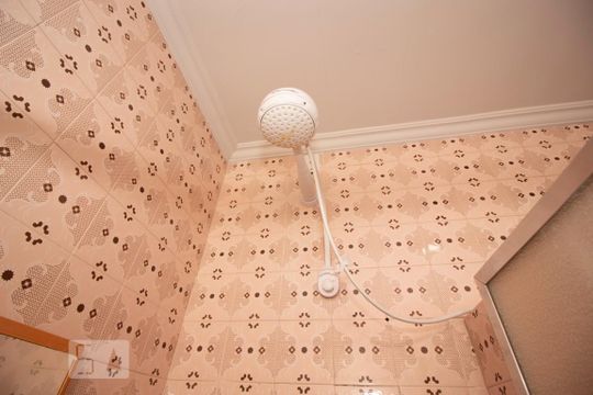 Chuveiro de apartamento à venda com 2 quartos, 70m² em Engenho de Dentro, Rio de Janeiro