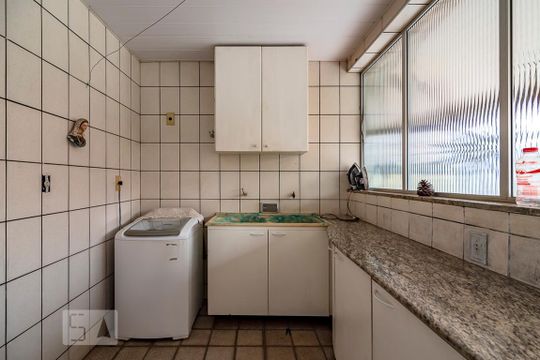 Área de Serviço de casa à venda com 5 quartos, 280m² em Palmares, Belo Horizonte