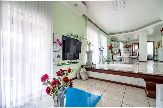 Sala de casa à venda com 5 quartos, 280m² em Palmares, Belo Horizonte