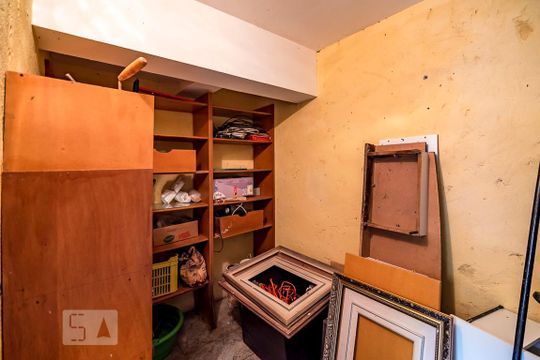 Quarto Reversível Garagem de casa à venda com 5 quartos, 280m² em Palmares, Belo Horizonte