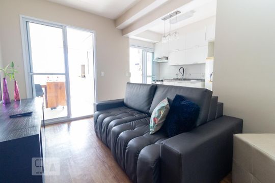 Sala de apartamento para alugar com 2 quartos, 66m² em Santo Amaro, São Paulo