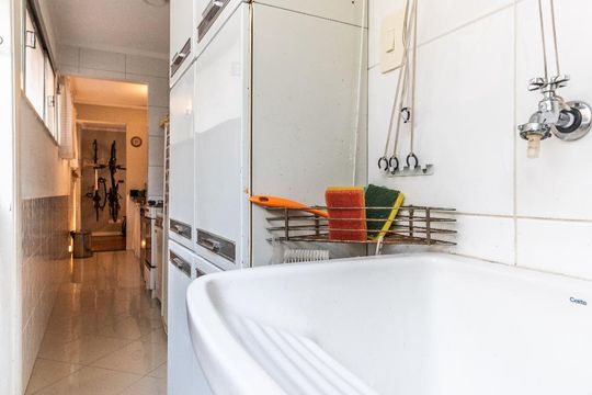 Área de Serviço de apartamento para alugar com 2 quartos, 67m² em Alto de Pinheiros, São Paulo