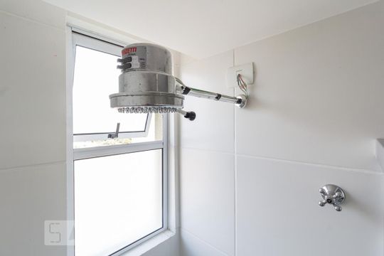 Banheiro de apartamento à venda com 3 quartos, 90m² em Ouro Preto, Belo Horizonte