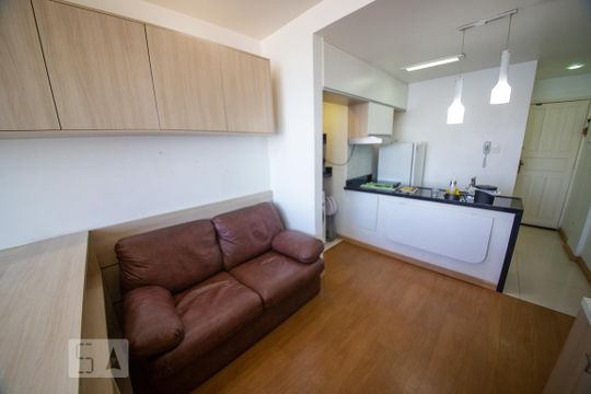 Kitnet/Studio para alugar com 1 quarto, 30m² em Icaraí, Niterói