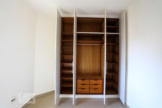 Quarto 1 Armário de apartamento à venda com 2 quartos, 72m² em Jardim Vila Mariana, São Paulo