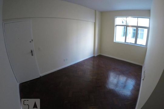Sala de apartamento para alugar com 2 quartos, 77m² em Copacabana, Rio de Janeiro