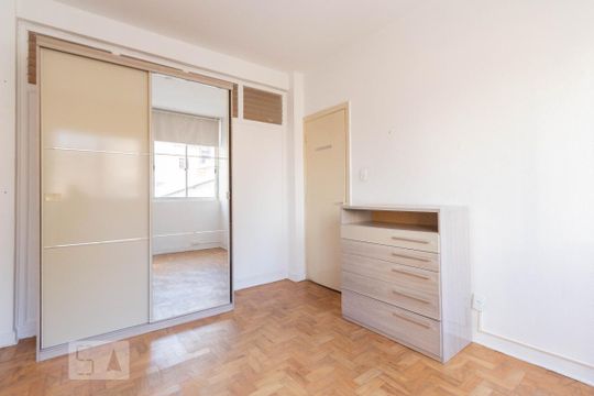 Quarto de apartamento à venda com 1 quarto, 45m² em Paraíso, São Paulo