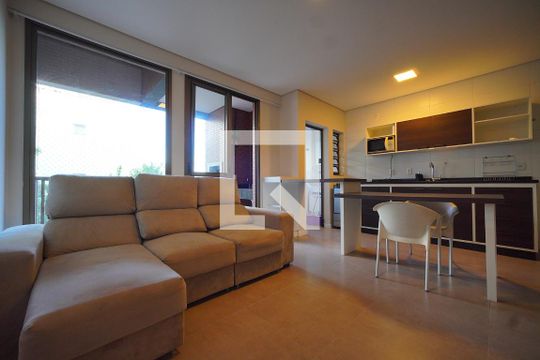 Sala de apartamento para alugar com 2 quartos, 72m² em Rio Tavares, Florianópolis