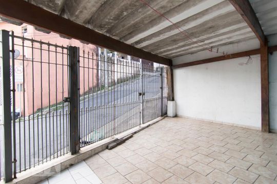 Garagem de casa para alugar com 1 quarto, 45m² em Vila Cavaton, São Paulo