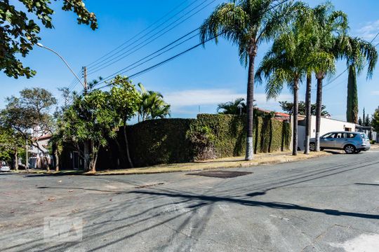 Fachada da Casa de casa à venda com 5 quartos, 320m² em Vila Nogueira, Campinas