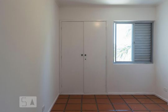 Quarto 2 (Armários) de apartamento à venda com 2 quartos, 70m² em Jardim da Glória, São Paulo