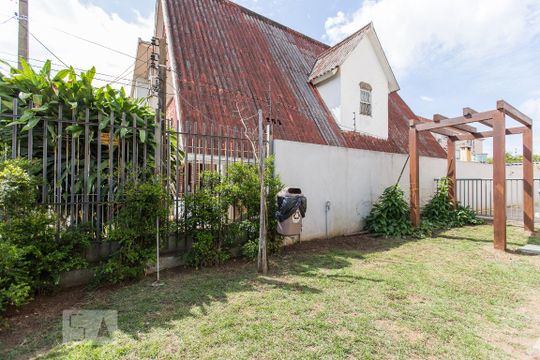 Cachorródromo de apartamento à venda com 2 quartos, 51m² em São José, Porto Alegre
