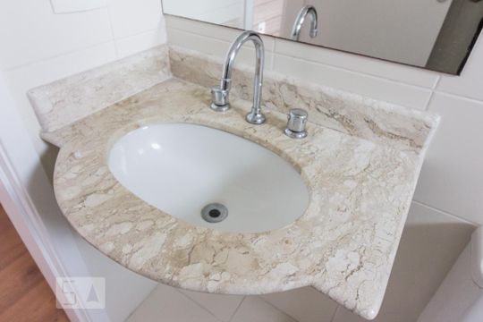 Banheiro de apartamento à venda com 2 quartos, 63m² em Santana, São Paulo