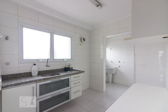 Cozinha de apartamento à venda com 2 quartos, 63m² em Santana, São Paulo