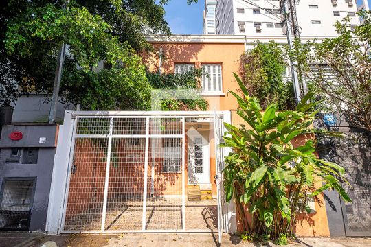 Fachada de casa para alugar com 2 quartos, 100m² em Jardim Paulista, São Paulo