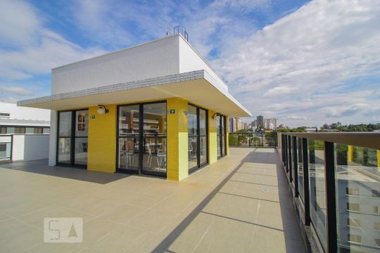 Terraço de apartamento para alugar com 1 quarto, 28m² em Mercês, Curitiba