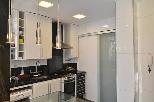 Cozinha de apartamento à venda com 2 quartos, 212m² em Buritis, Belo Horizonte