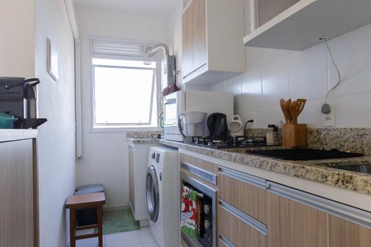 Cozinha de apartamento para alugar com 2 quartos, 49m² em Protásio Alves, Porto Alegre