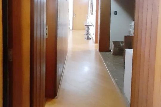 Corredor de apartamento à venda com 3 quartos, 150m² em Alto da Lapa, São Paulo